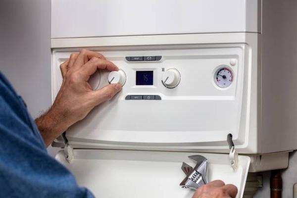 From Tankless to Traditional: Expert Water Heater Solutions